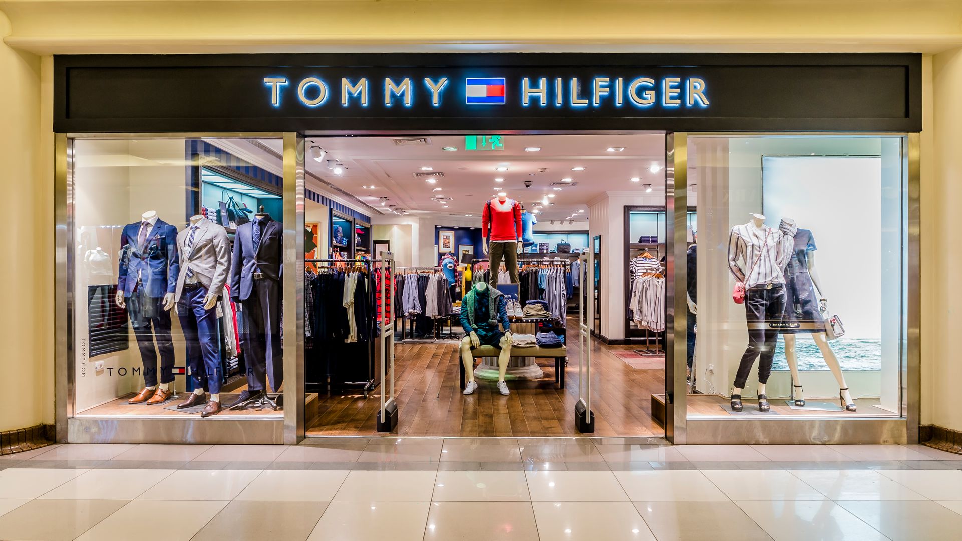 tommy hilfiger outlet collection
